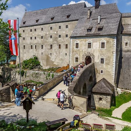 Burg Altpernstein Otel Micheldorf in Oberösterreich Dış mekan fotoğraf