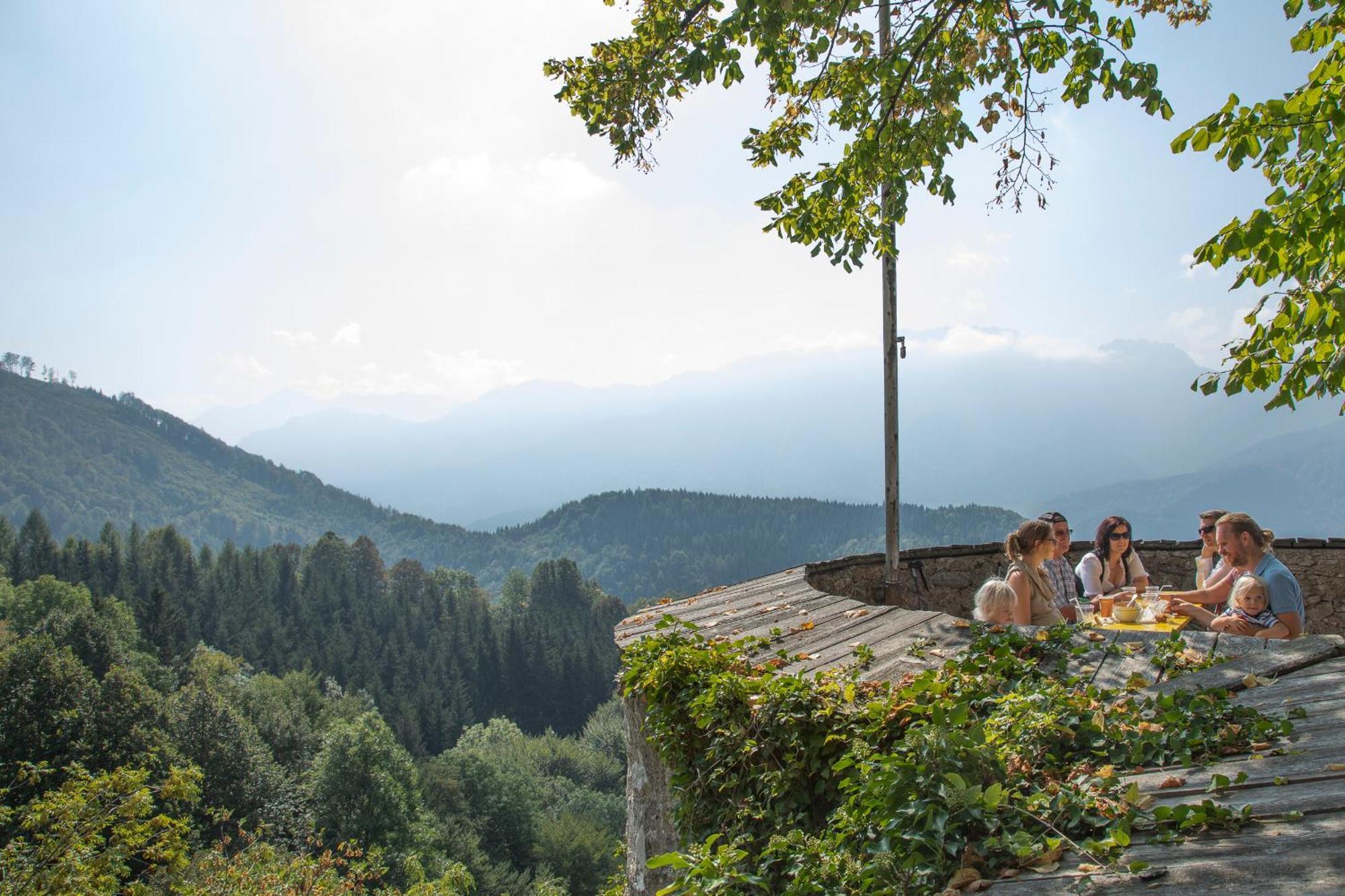 Burg Altpernstein Otel Micheldorf in Oberösterreich Dış mekan fotoğraf