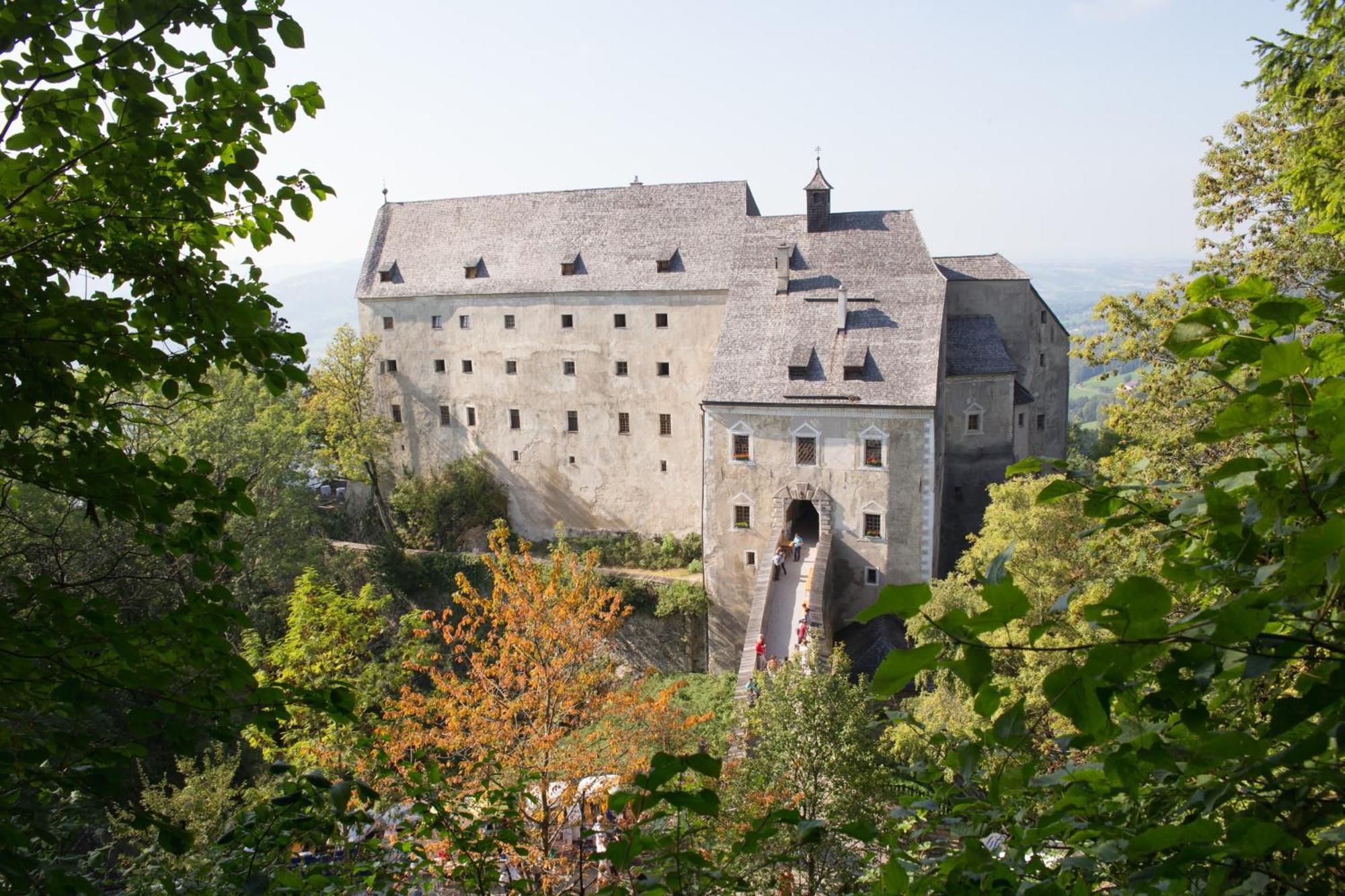 Burg Altpernstein Otel Micheldorf in Oberösterreich Dış mekan fotoğraf